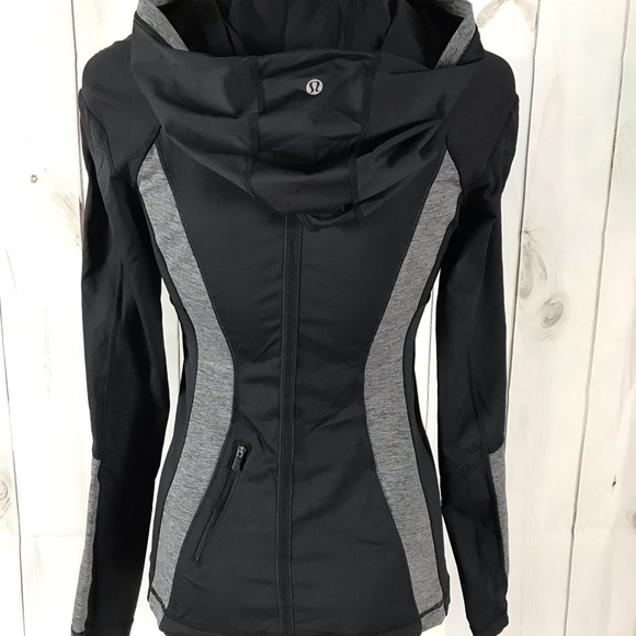 Lululemon Run for Your Life Cross Train Pullover - Picture 3 of 8